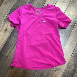 Catarina One-Pocket Scrub Top